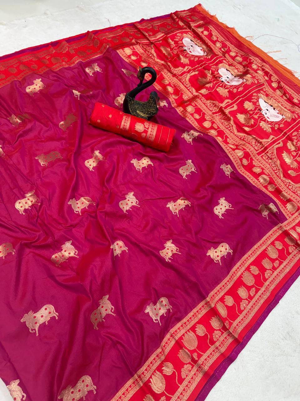 Dark Pink Soft Silk Paithani Saree with Nandhi Motifs