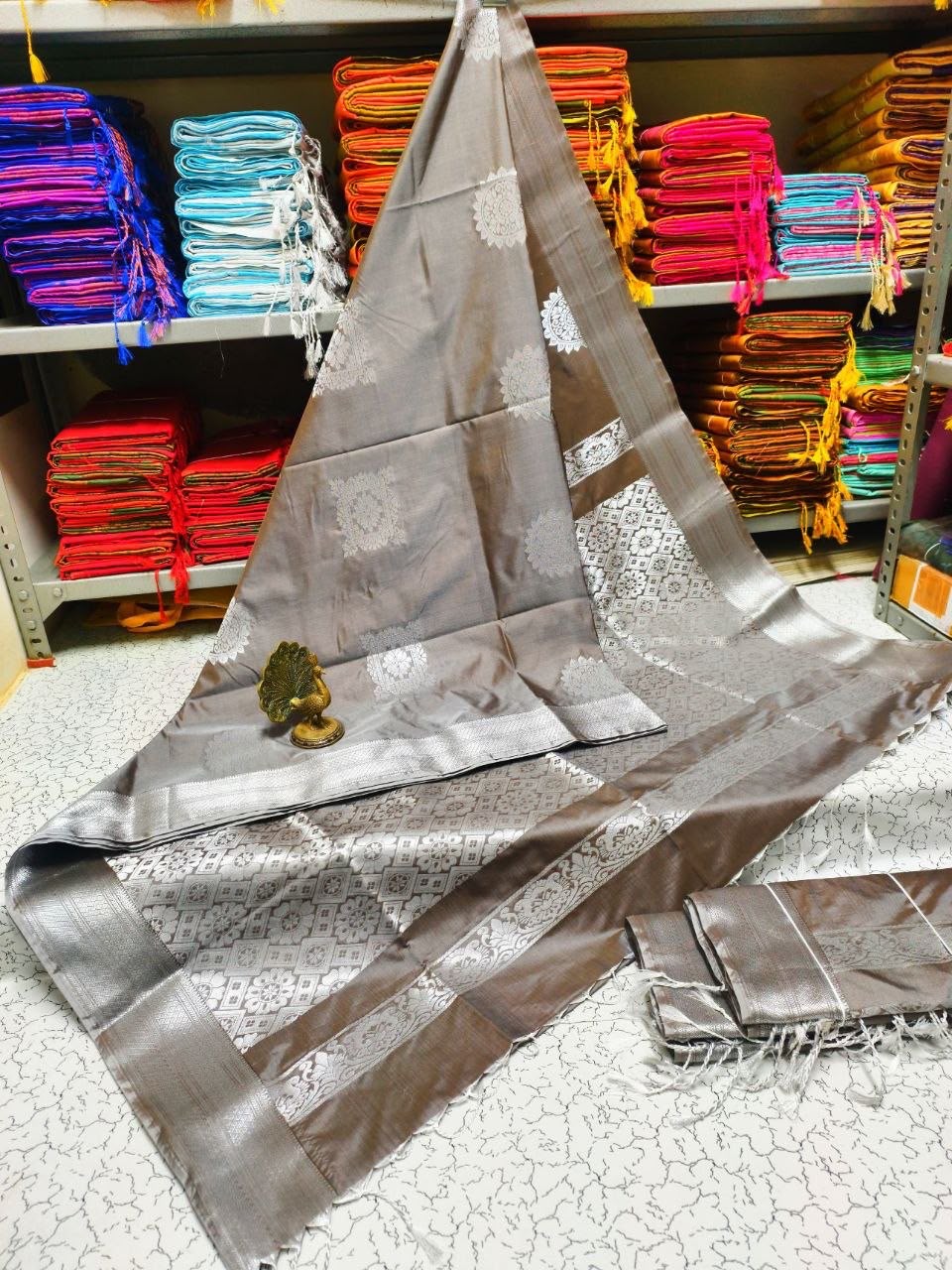 Taupe Silver Premium Kanchipuram Jacquard Soft Silk Saree